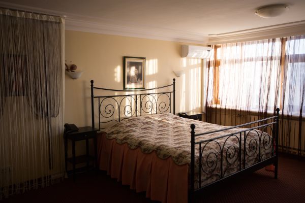 Zvezda Zhiguley Hotel (Tol'yatti)
